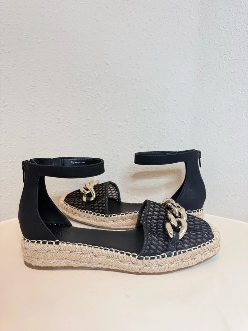 INC International Concepts black mesh